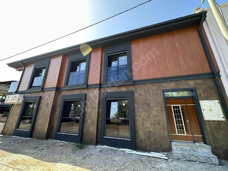 Çanakkale Ayvacık Küçükkuyu-Satılık Denize Yakın 3+1 Daireler